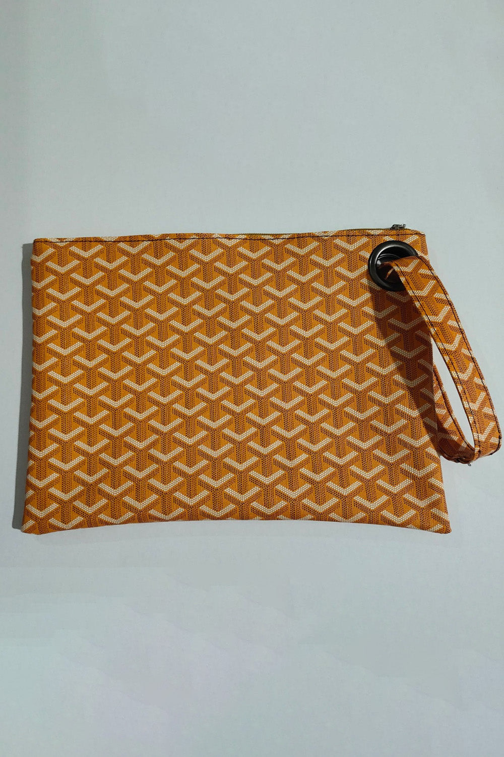 Lleva tu pulsera de amor a cuadros