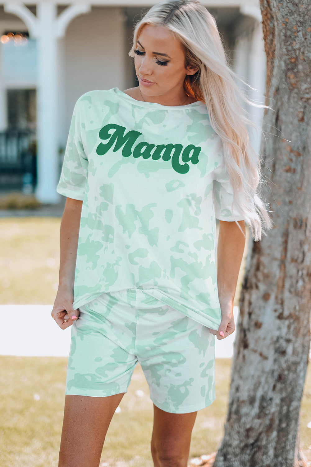 Conjunto lounge de mujer con estampado de letra y estampado