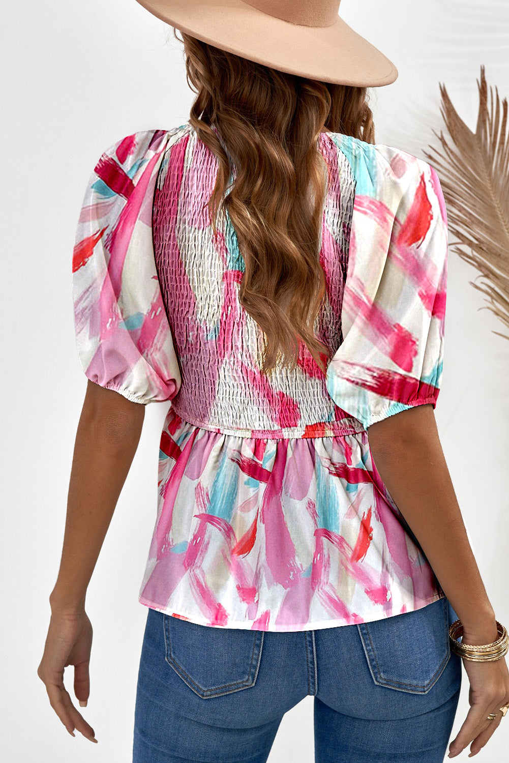 Blusa babydoll estampada con cuello en V