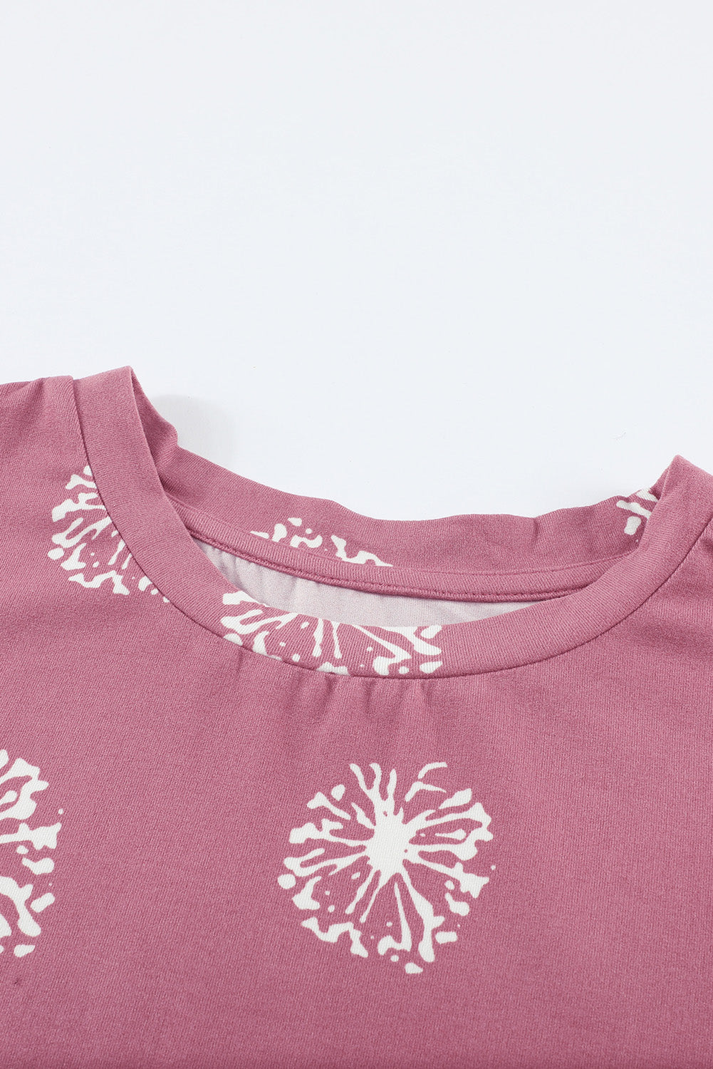 Camiseta con cuello redondo y estampado de diente de león para niñas
