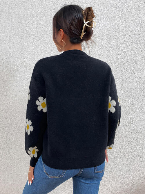 Flower Round Neck Latern Sleeve Sweater