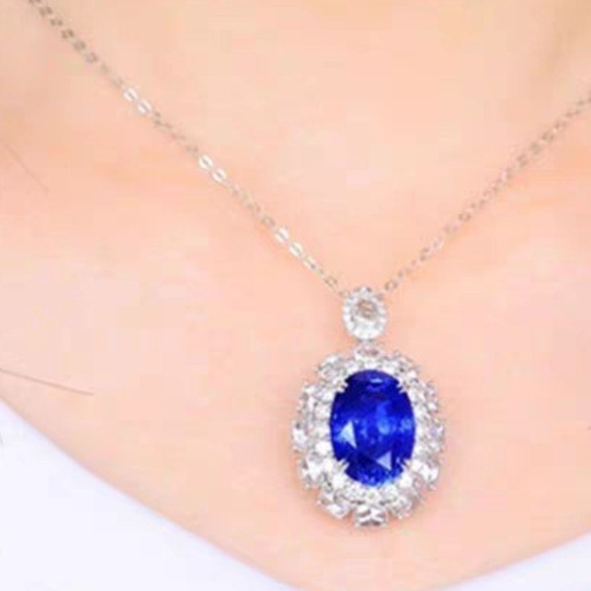 Platinum-Plated Zircon Pendant Necklace