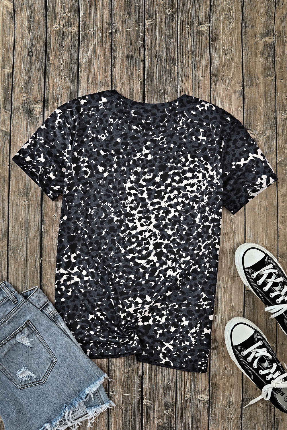 DÉJAME CONTARTE SOBRE MI JESÚS Camiseta con estampado de leopardo